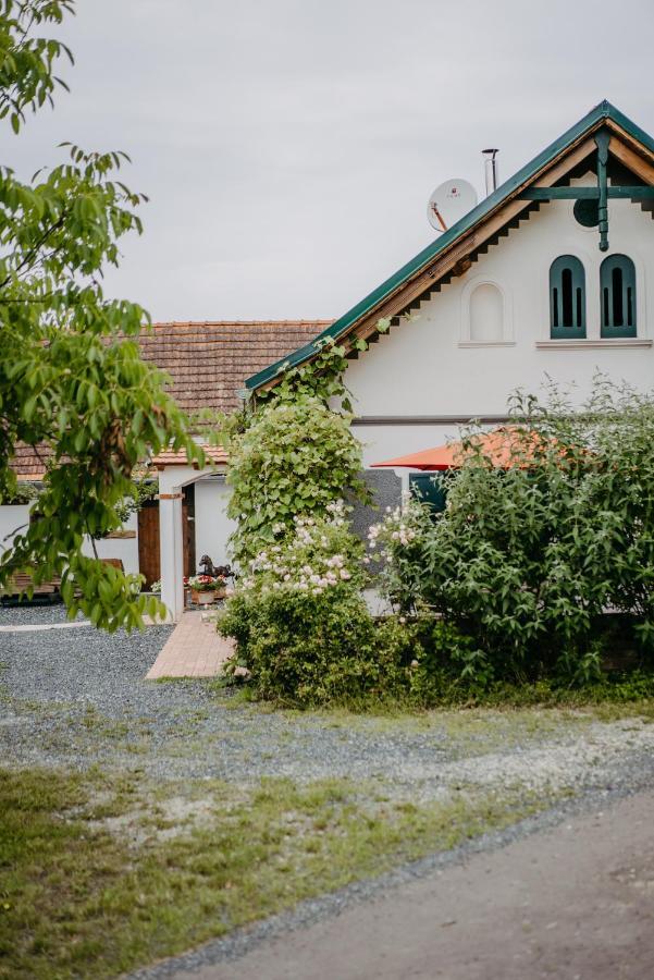 Landhaus Schaller Im Suedburgenland Maria Bild Экстерьер фото